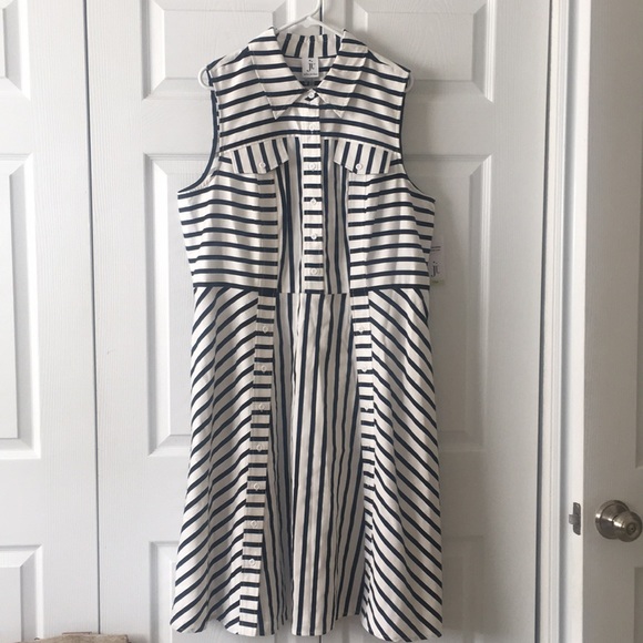 Black & White Stripe Dress - Picture 1 of 5